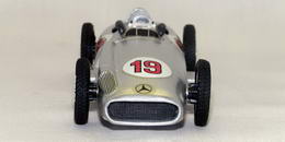 benz w196 mp4