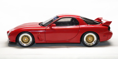 MAZDA RX-7 (FD3S) SOLIDO 2
