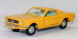 mustang dinky01