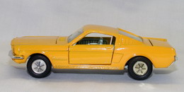 mustang dinky01