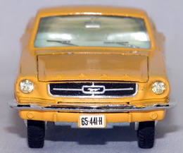 mustang dinky04