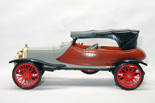 PANHARD LEVASSOR SKIFF