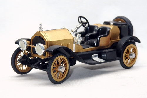 STUTZ BEARCAT ROADSTER