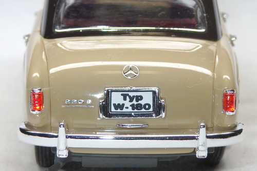 MERCEDES-BENZ 220S PONTON (W180) 6