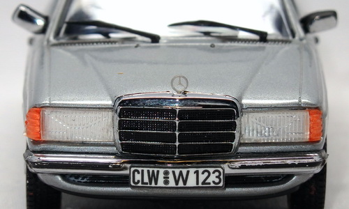 MERCEDES-BENZ 280E (W123) 3