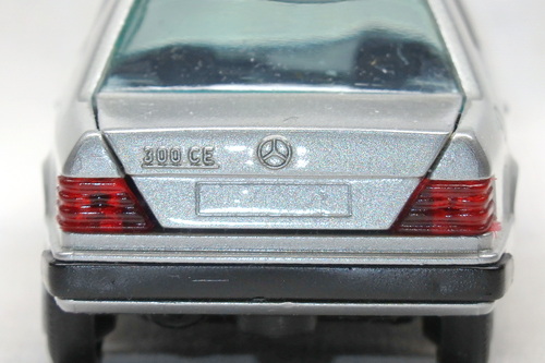 MERCEDES-BENZ 300CE COUPE (C124) 4