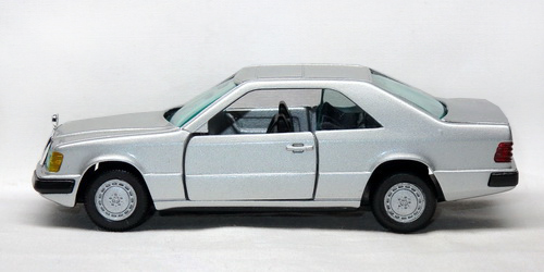 MERCEDES-BENZ 300CE COUPE (C124) 2