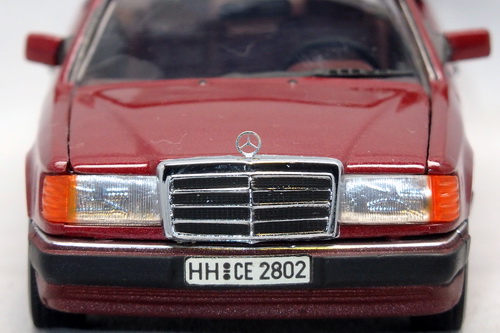 MERCEDES-BENZ 300CE-24 COUPE (C124) 3