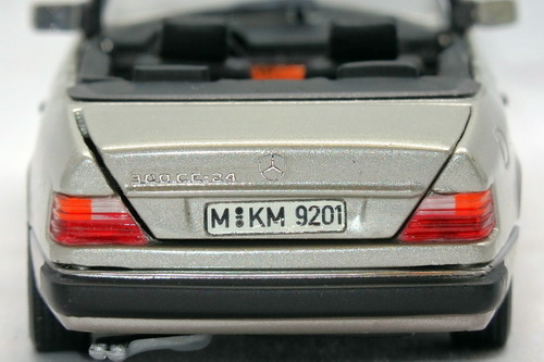 MERCEDES-BENZ 300CE-24 CABRIOLET (A124) 2