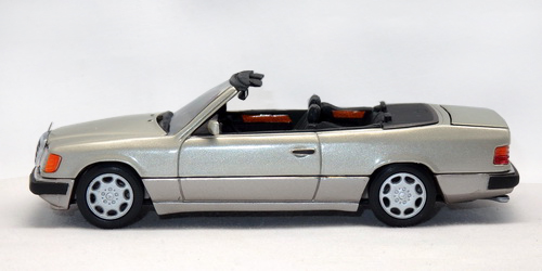 MERCEDES-BENZ 300CE-24 CABRIOLET (A124)