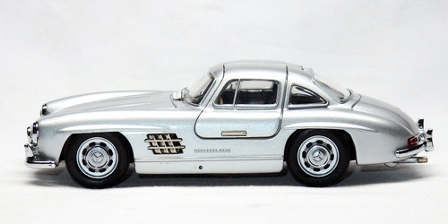 MERCEDES-BENZ 300SL (W198)