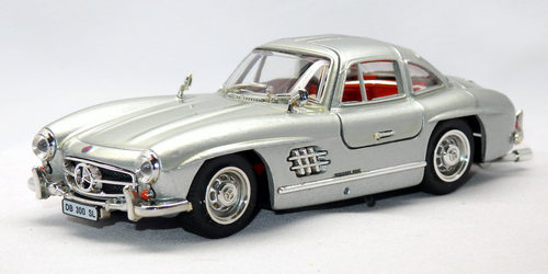 MERCEDES-BENZ 300SL (W198) 3