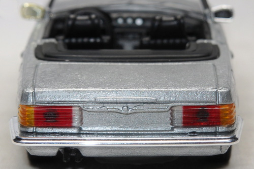 MERCEDES-BENZ 350SL (R107) 10