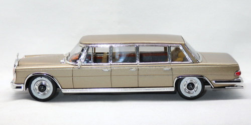 MERCEDES-BENZ 600 PULLMAN (W100) 6