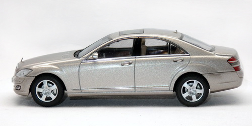 MERCEDES-BENZ S-CLASS SWB (W221)