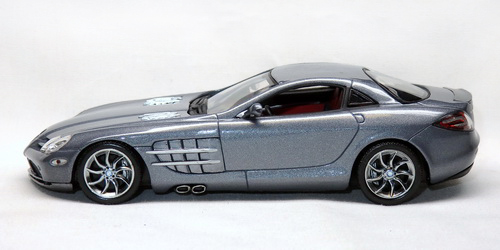 MERCEDES-BENZ SLR MCLAREN (C199)