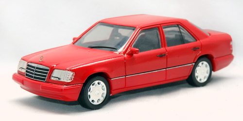 MERCEDES-BENZ E320 (W124) 1