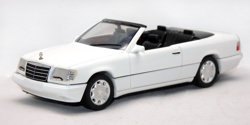 MERCEDES-BENZ E320 CABRIOLET (C124) 1