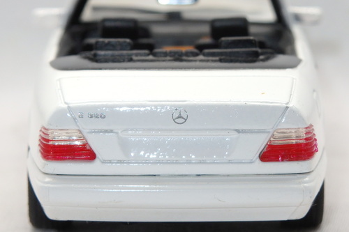 MERCEDES-BENZ E320 CABRIOLETE (C124) 4