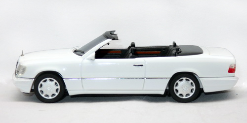 MERCEDES-BENZ E320 CABRIOLET (C124) 2