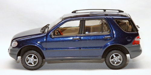 MERCEDES-BENZ ML320 (W163)