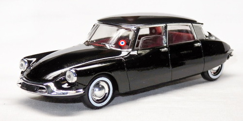 CITROEN DS 19 OFFICIAL CAR 1