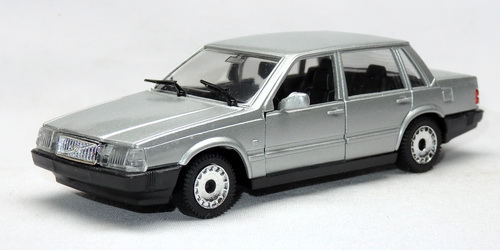 VOLVO 760 GLE