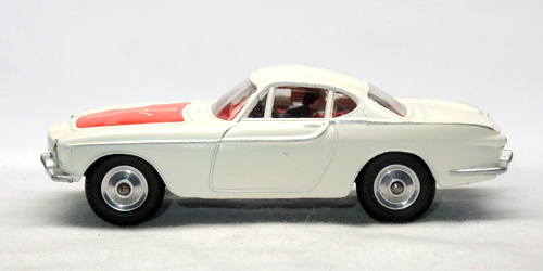 VOLVO P1800 8