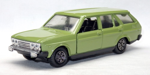 FIAT 131 MIRAFIORI FAMILIARE 1