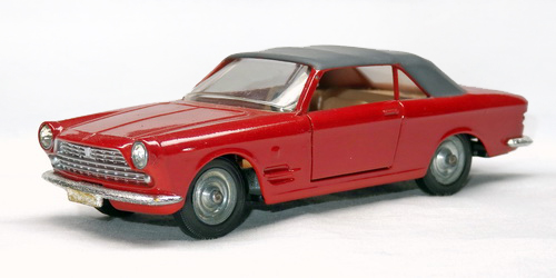 FIAT 2300S CABRIOLET