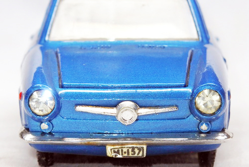 FIAT 850 COUPE 3