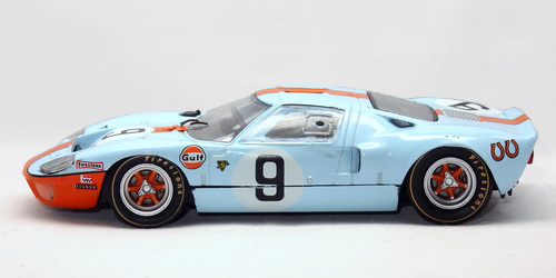 FORD GT40 (MK I) 10