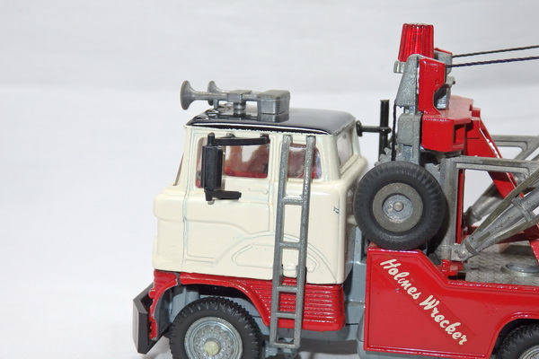 FORD H-SERIES WRECKER HOLMES 3