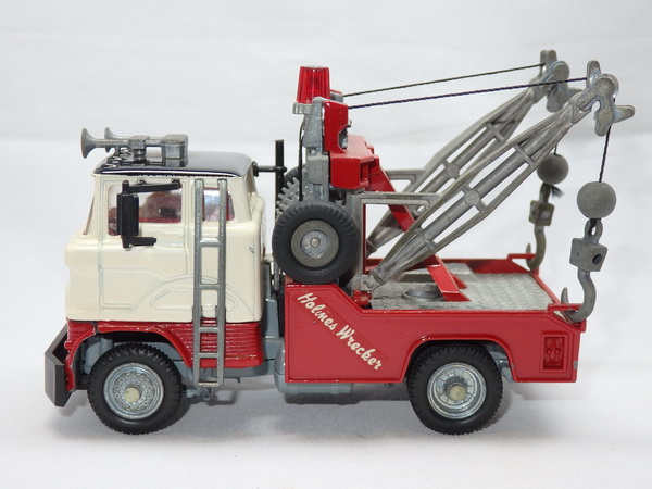 FORD H-SERIES WRECKER HOLMES