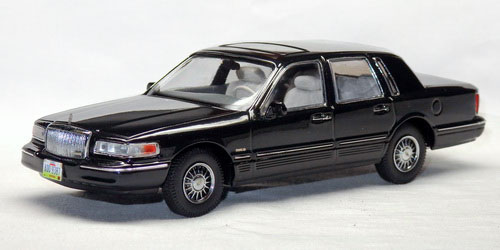 FORD LINCOLN TOWNCAR