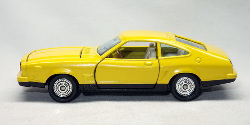 FORD MUSTANG II MACH I