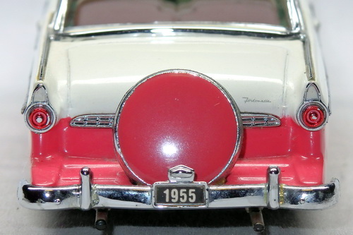FORD FAIRLANE CROWN VICTORIA 2