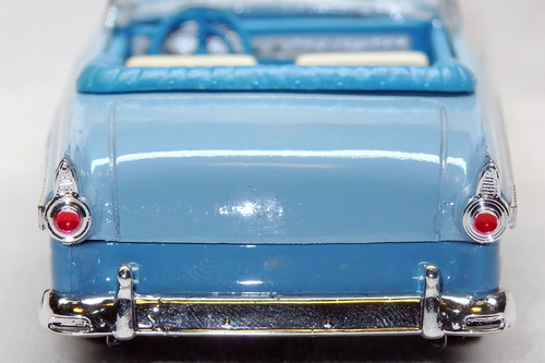 FORD FAIRLANE 4