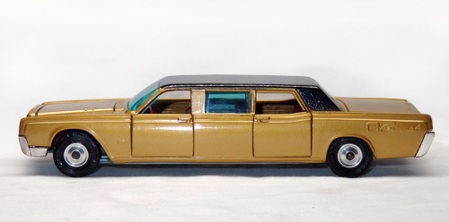 FORD LINCOLN CONTINENTAL LIMOUSINE