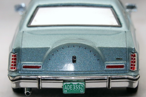 FORD LINCOLN CONTINENTAL MK V 6