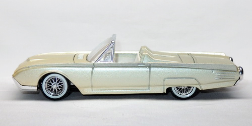 FORD THUNDERBIRD SPORT ROADSTER 2
