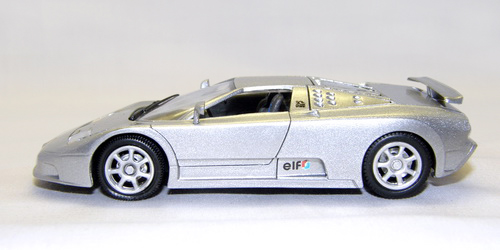 BUGATTI EB110SS 2