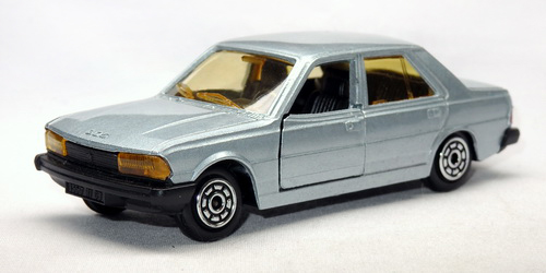 PEUGEOT 305 3