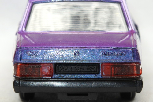 PEUGEOT 604 6