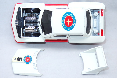 BMW 320iTURBO (E21) 5