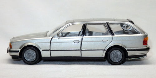 BMW 525i TOURING (E34) 2