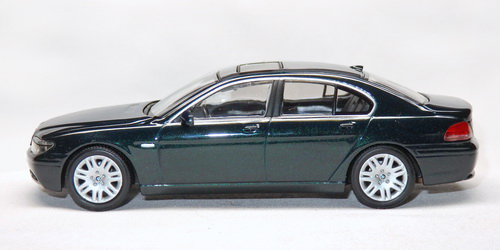 BMW 745Li (E66)