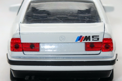 BMW M5 (E34) 2