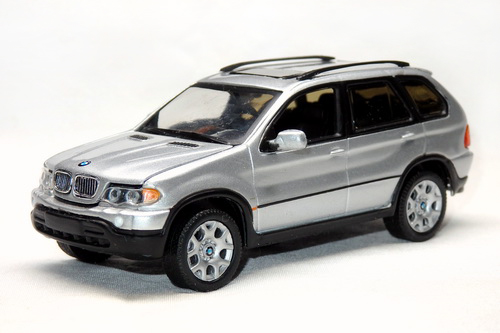 BMW X5 4.4i (E53) 3