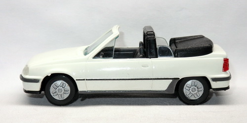 OPEL KADETT E CABRIOLET 2